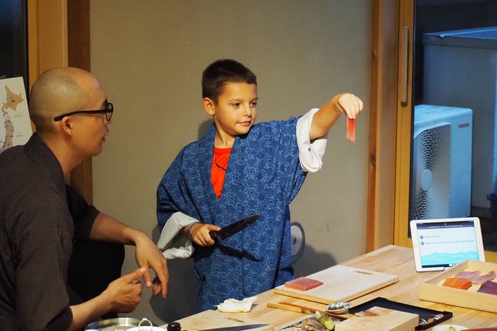 Privat sushilektion i Tokyo–6 slag, kulturhistoria och full måltid