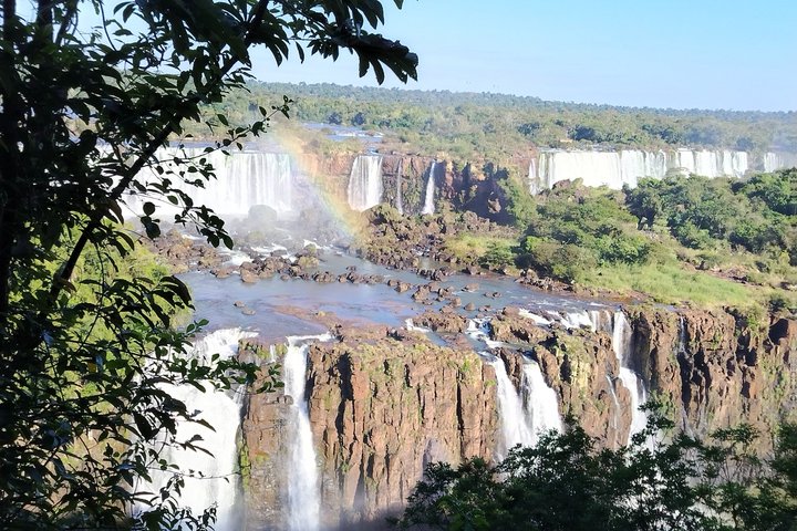 PRIVÉ - Iguazu-watervallen, Braziliaanse en Argentijnse kant in 2 dagen + boottocht