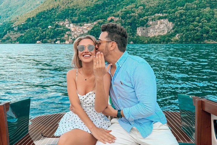 Privé rondvaart met een houten boot over het Comomeer en Italiaans glamour