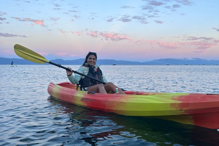 Sonnenuntergang Kajaktour in Tahoe City