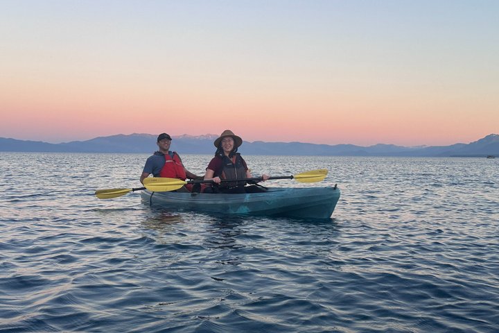 Sonnenuntergang Kajaktour in Tahoe City