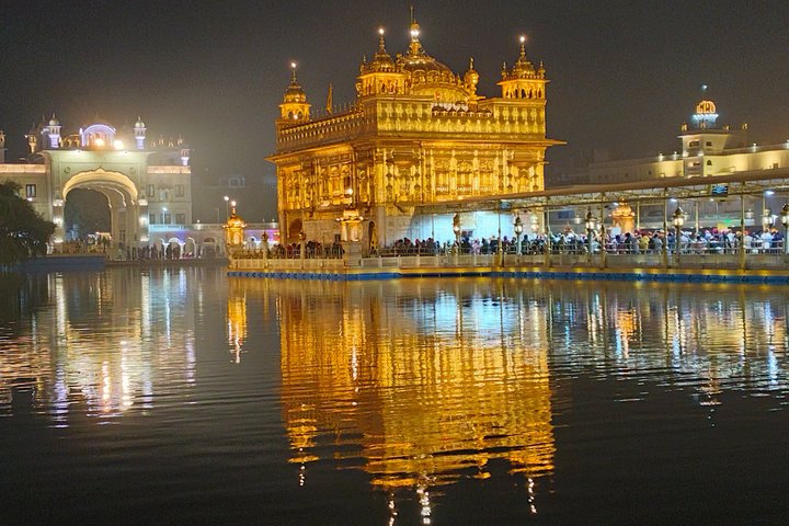 Privé Amritsar Tour : Gouden Tempel, Jallianwala & Wagah grens
