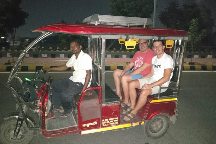 Privé Amritsar Tour : Gouden Tempel, Jallianwala & Wagah grens