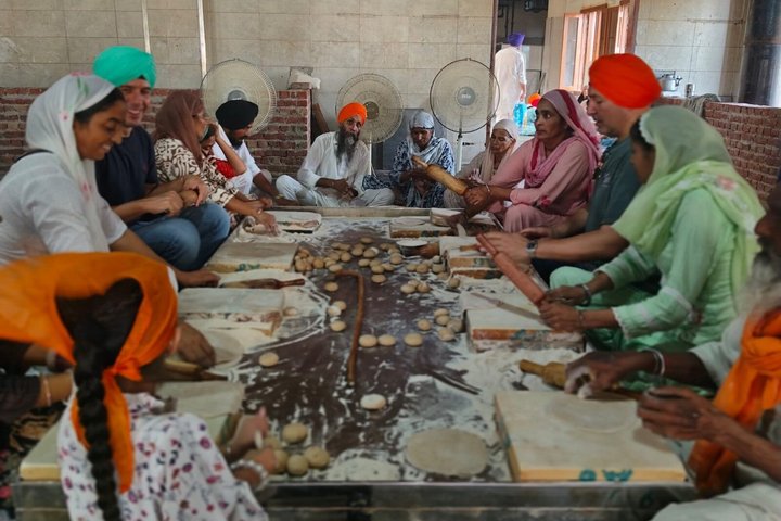 Privé Amritsar Tour : Gouden Tempel, Jallianwala & Wagah grens