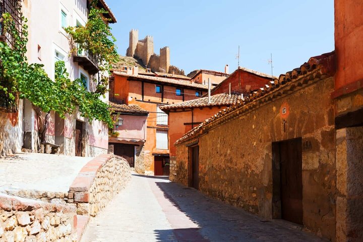 Hallo Albarracin : Privé 2 - Uur durende intro stadswandeling met lokale Gids