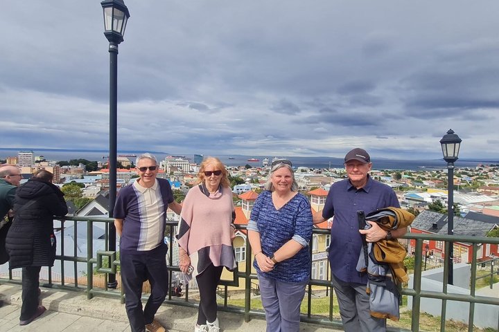 Reserva Nacional Magallanes y Tour por la ciudad de Punta Arenas