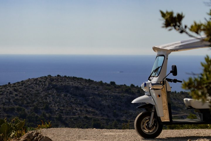 Hvar Lavenderfelt, Stenbyer og naturskjønne utsikter av eTuk Tuk