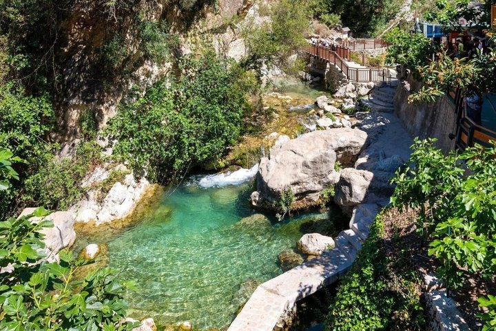 Ausflug nach Guadalest, Altea und Eintritt in die Fuentes del Algar