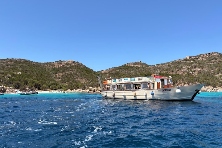 Paseo en barco por el Archipiélago de La Maddalena