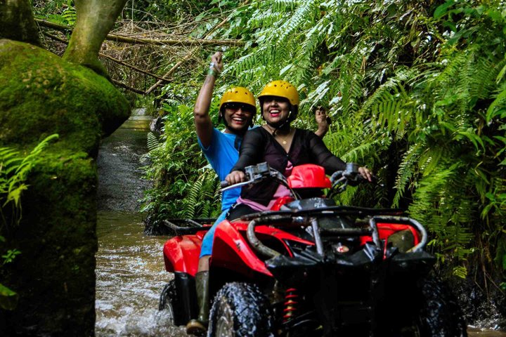 Bali ATV Fahrt Ubud Wasserfall, Reisfeld, Fluss, KingKong-Tempel Höhle