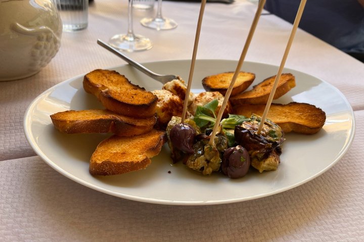 Trieste: Tour gastronómico único con sabores y degustaciones locales