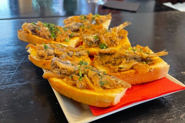 Trieste: Tour gastronómico único con sabores y degustaciones locales