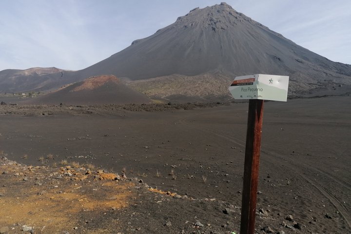 Wanderung zum Petit Pico und zum Krater von 2014