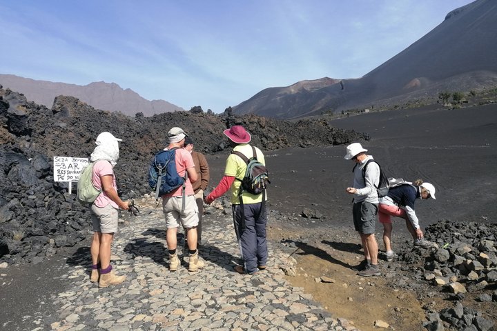 Wanderung zum Petit Pico und zum Krater von 2014