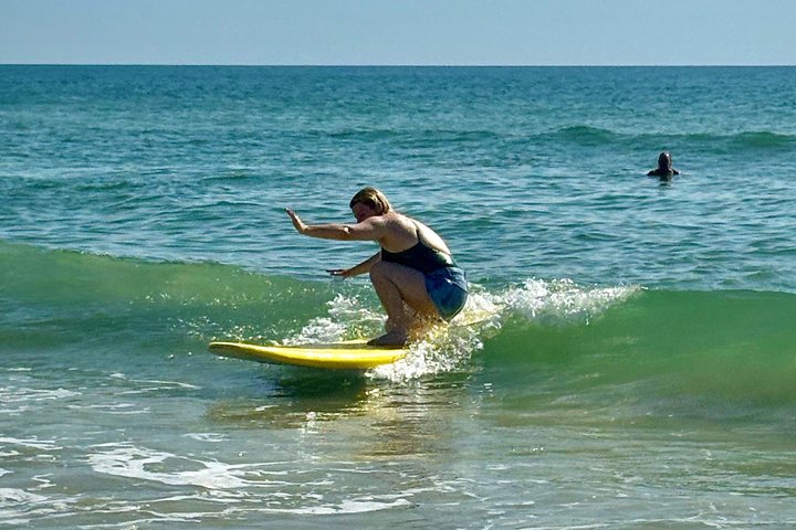 Impara a fare surf a Daytona Beach Lezioni di surf Principianti per tutti