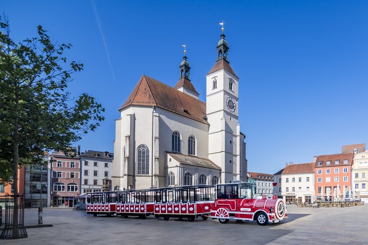 Bytur gjennom Regensburg med det lille toget