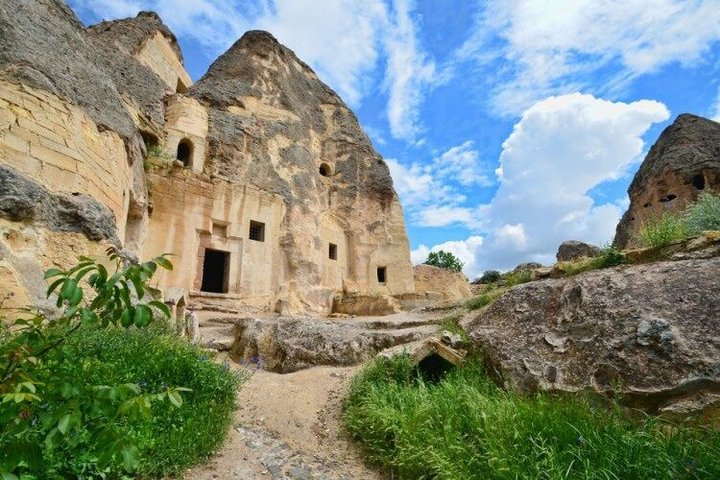 Capadocia Magics : Tour de 3 días que incluye paseo en camello y en globo
