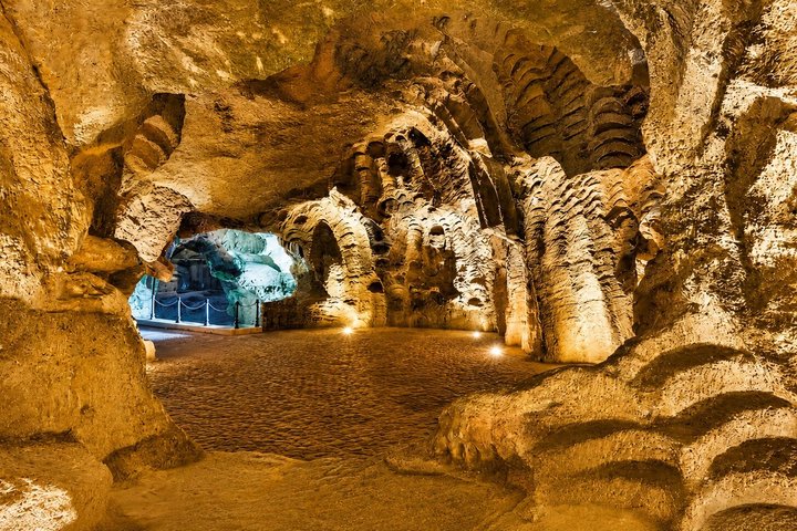 Cape Spartel & Hercules Caves Tour de 5 horas con paseo en camello