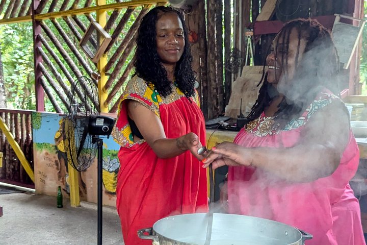 Garifuna kulturelles und kulinarisches Erlebnis in Hopkins, Belize