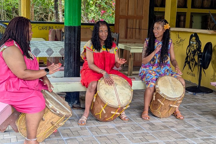 Garifuna kulturelles und kulinarisches Erlebnis in Hopkins, Belize