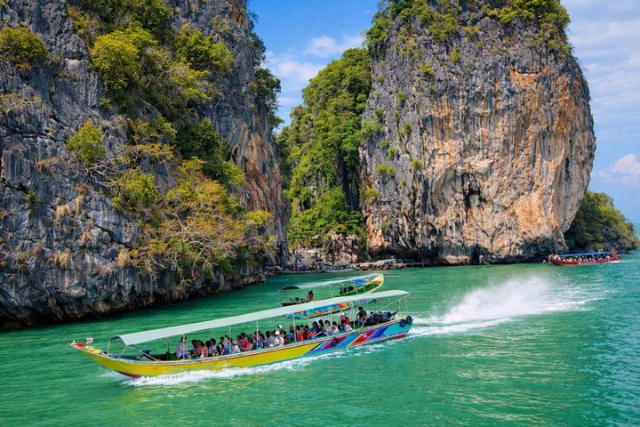 Phang Nga Bay Canoeing & James Bond Island Tour from Phuket