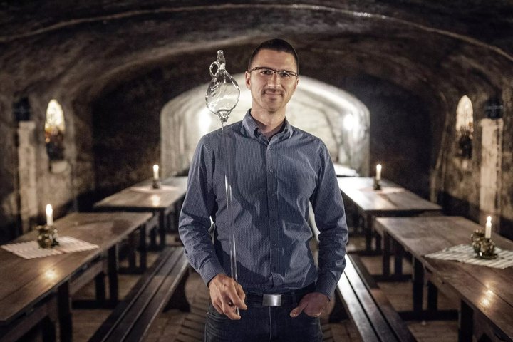 Degustación de Vinos Tokaj con Tokaji Aszú y Tapas en una Bodega UNESCO