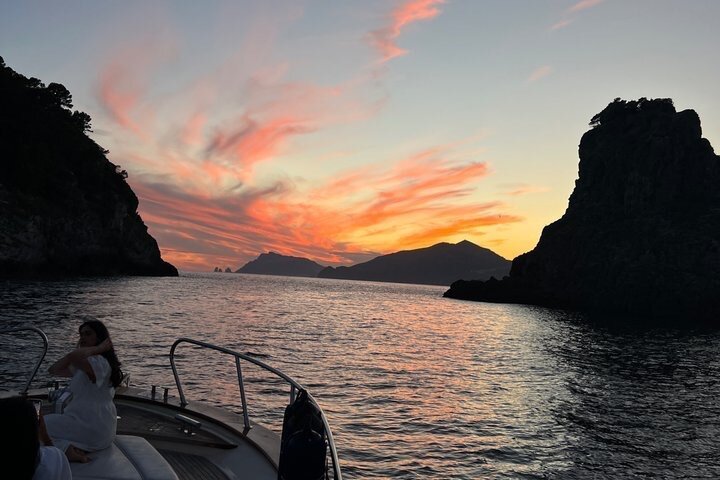 Positano Sunset Boat Tour | Amalfikysten Cruise med Prosecco