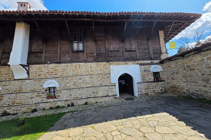Privat tur från Bukarest: Veliko Tarnovo, Arbanasi & Tsarevets