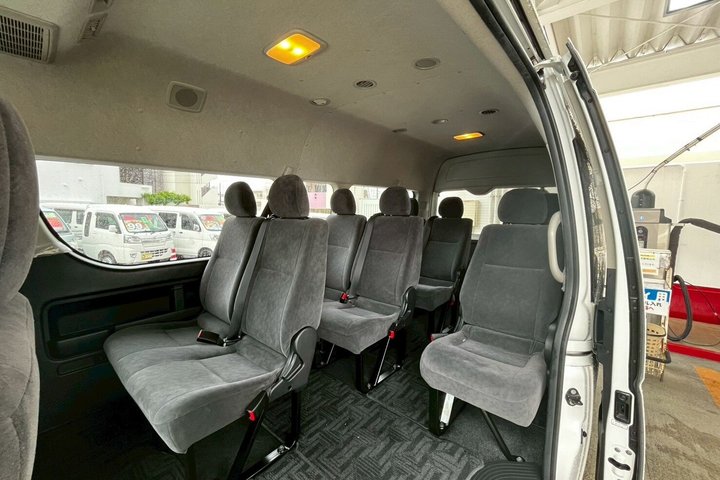 Transfer mellan Naha Airport (OKA) och ert hotell (Engelsk chaufför)