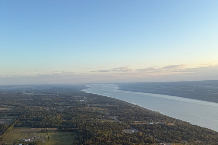 Hoteller i nærheden af Hot Air Balloon Ride Over the Finger Lakes