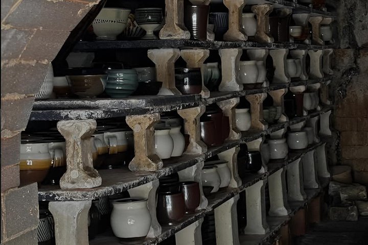 Tour del patrimonio della ceramica di Hita Onta