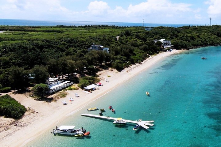 Noleggio privato di lusso di 6 ore a Okinawa: snorkeling e moto d'acqua