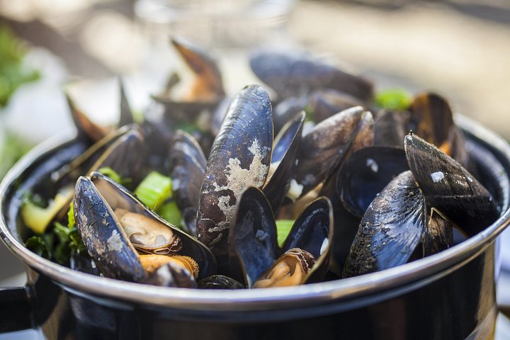 Bruxelles All In Tour : cibo belga, cioccolato, birra, visite turistiche