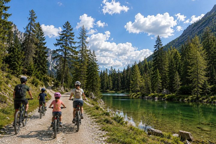 Passeio de bicicleta elétrica em Cortina até as Cataratas de Fanes