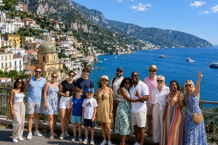 Ganztägige Tour nach Positano, Amalfi und Ravello mit Bootsoption