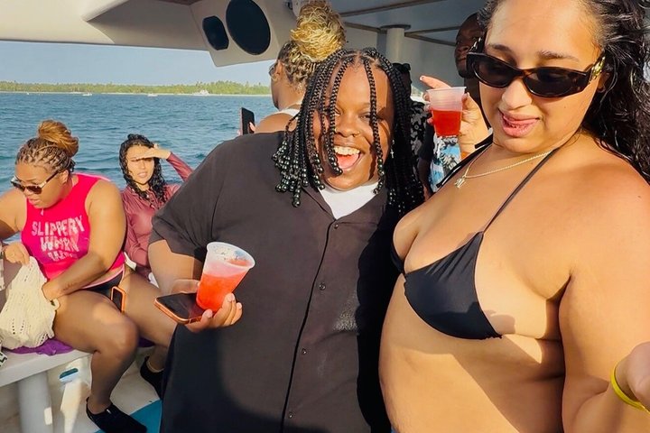 Punta Cana Hip Hop Party Boat Adults Only Live DJ & Open Bar