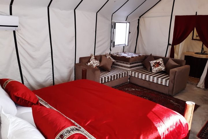 Aventura de 4 días en el desierto desde Errachidia hasta Marrakech vía Erg Chebbi