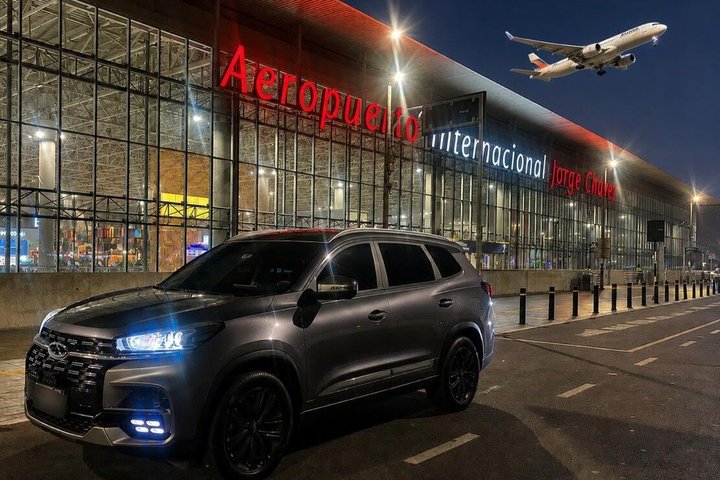 Transferts privés premium depuis l'aéroport de Lima (LIM) : accueil personnalisé 24h/24 et 7j/7