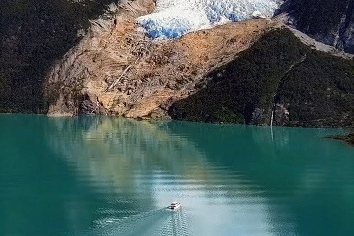 Patagonien Mest natursköna navigering till Balmaceda och Serrano glaciärer