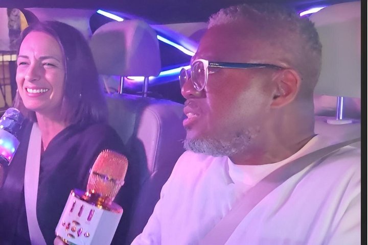 Restauranter i nærheten av San Diego Karaoke Party Ride Private Karaoke