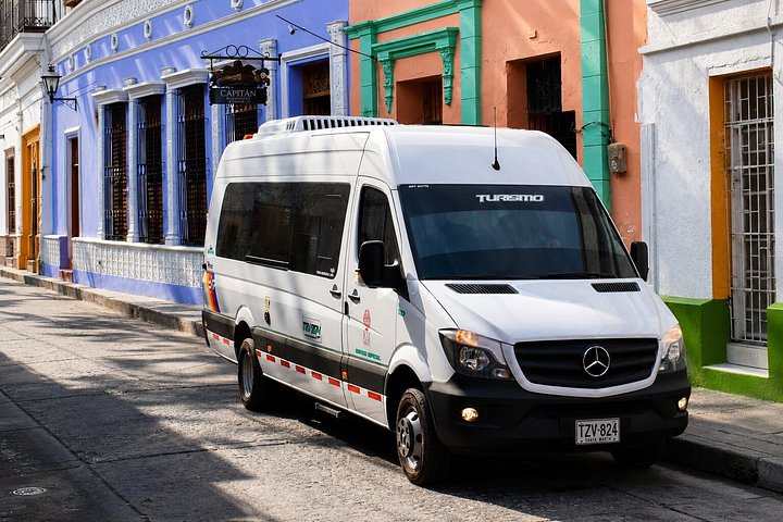 Privat transfer fra Santa Marta flyplass en tur eller tur