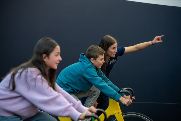 Australian Institute of Sport: AIS Tour