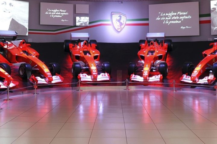 Entrada al Museo Maranello Ferrari y Simulador Profesional de F1
