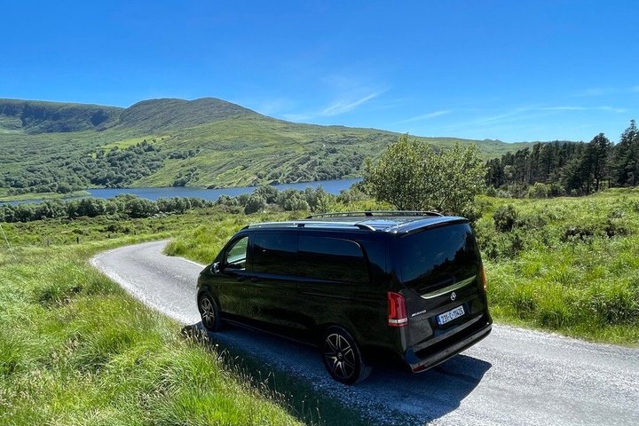 Tour guidati privati di un giorno da Cork - Luxury Line MPV XL