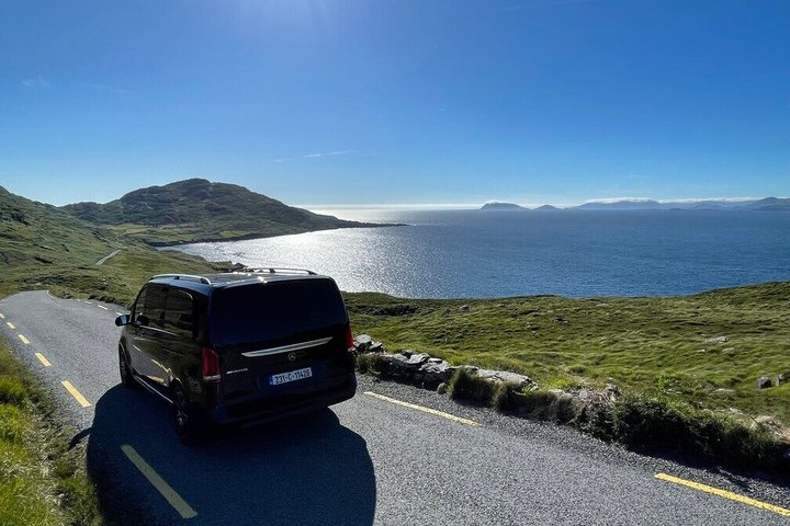 Tour guidati privati di un giorno da Cork - Luxury Line MPV XL