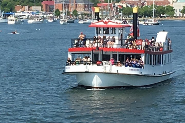 Porto di Annapolis e crociera dell'Accademia Navale degli Stati Uniti
