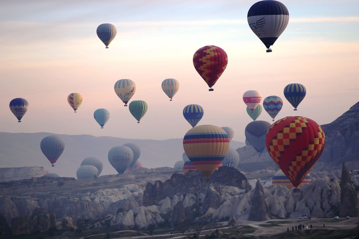 Cappadocië Magie: 2 Dagen Reispakket met Ballonvaart Optie