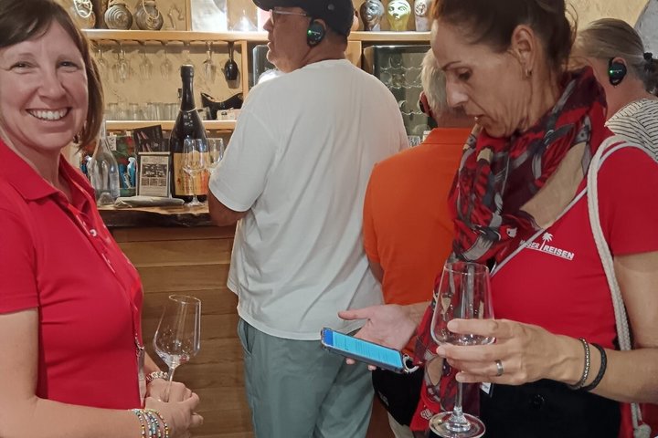 Experiência de degustação de vinhos e trufas búlgaros em Veliko Tarnovo