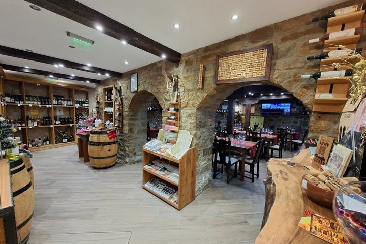 Experiência de degustação de vinhos e trufas búlgaros em Veliko Tarnovo