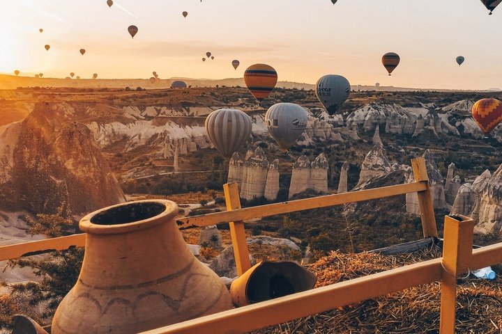 Cappadocia Dream : 2 - Tour di 2 giorni da Istanbul & opzione giro in mongolfiera
